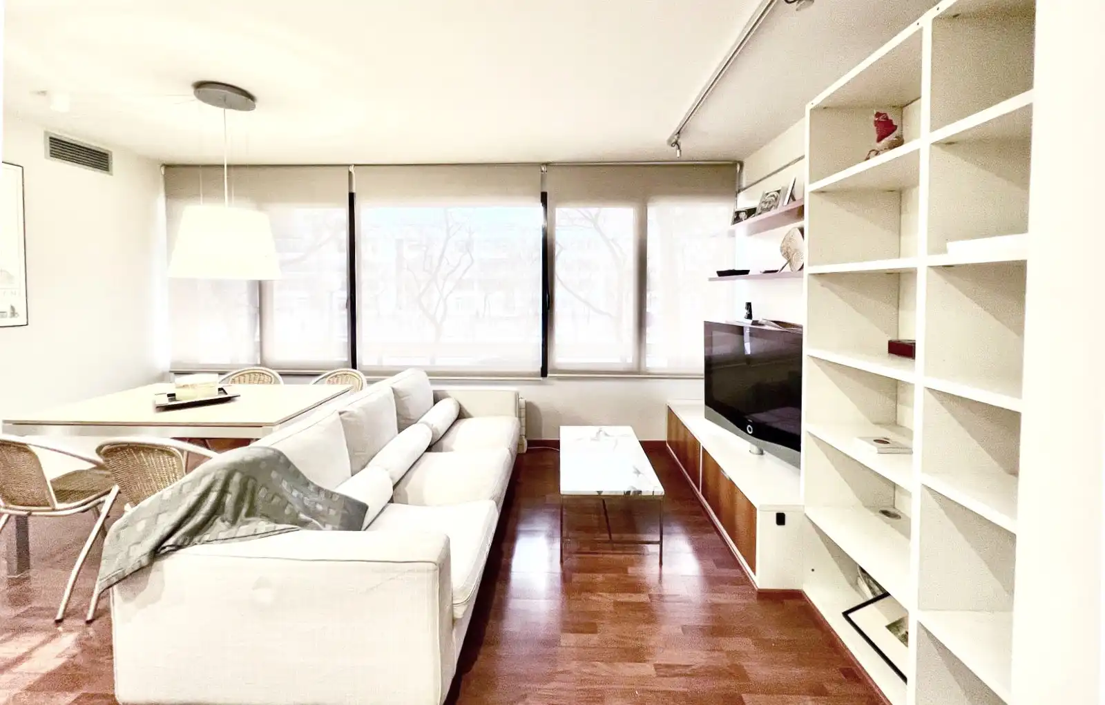Sala de estar de Piso en venta en Barcelona con Aire acondicionado, Calefacción y Parquet