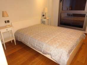 Bedroom of Flat to rent in Gijón   with Heating, Parquet flooring and Furnished