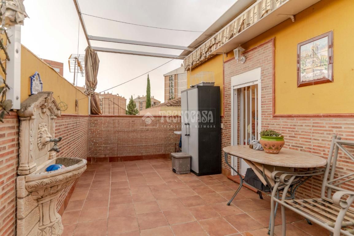 Terrace of Flat for sale in  Granada Capital