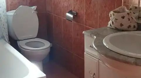 Foto 3 de Piso en venta en Avenida de la Libertad, 17, Almadén, Ciudad Real