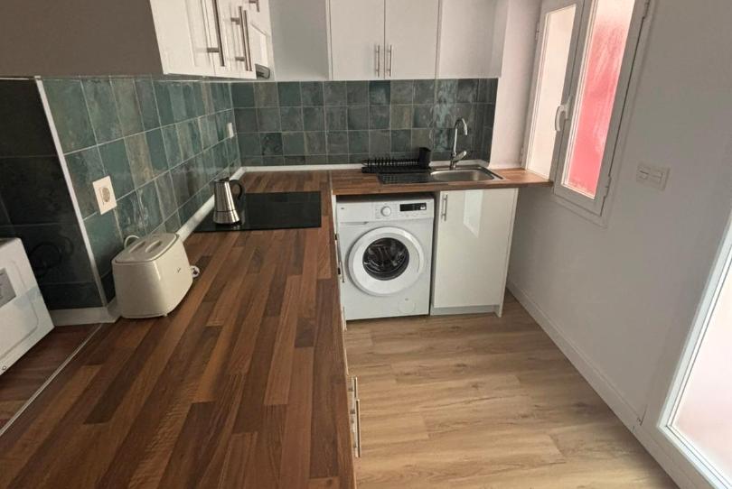 Foto 1 de Pis per a compartir a Calle de Don Pedro de Luna, Barrio de Delicias, Zaragoza