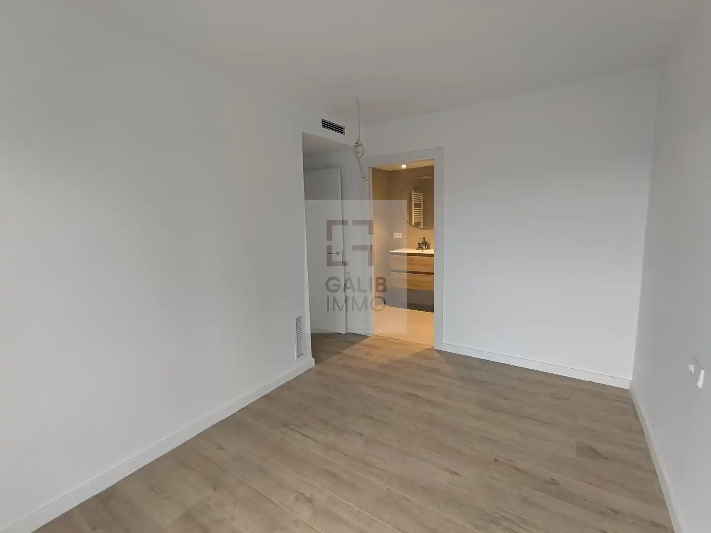 Schlafzimmer von Erdgeschoss zum Verkauf in Figueres mit Klimaanlage, Heizung und Terrasse