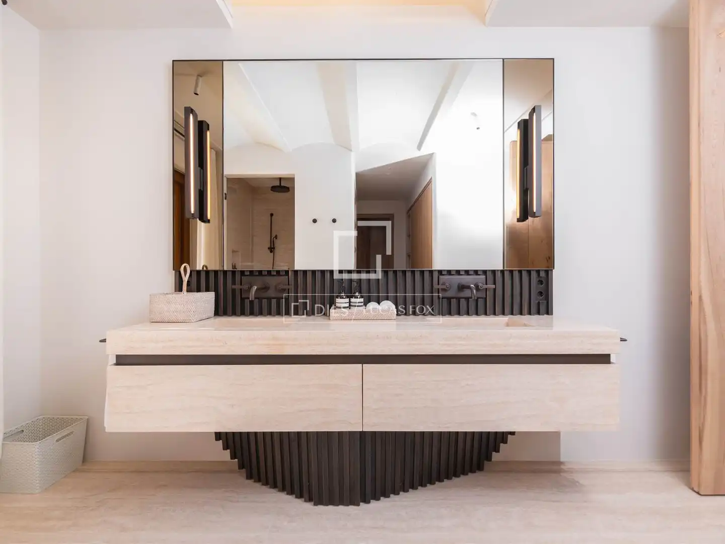 Baño de Casa o chalet en venta en Santa Eulària des Riu con Aire acondicionado, Calefacción y Jardín privado