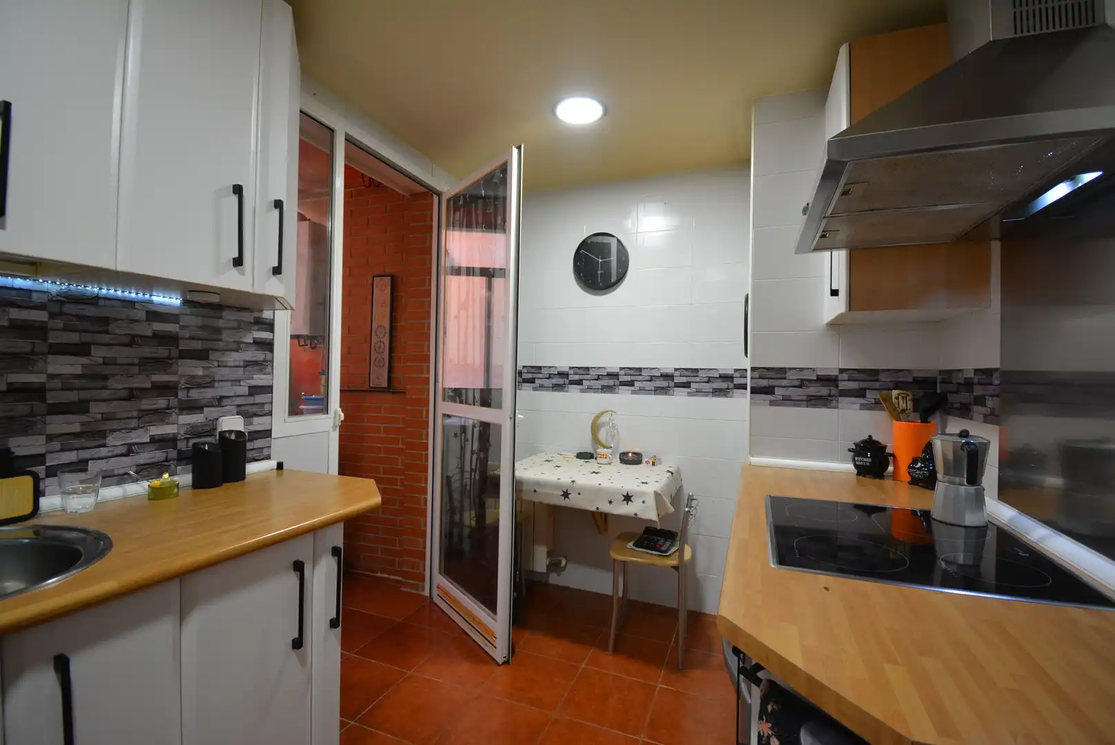 Kitchen of Flat for sale in Fuenlabrada