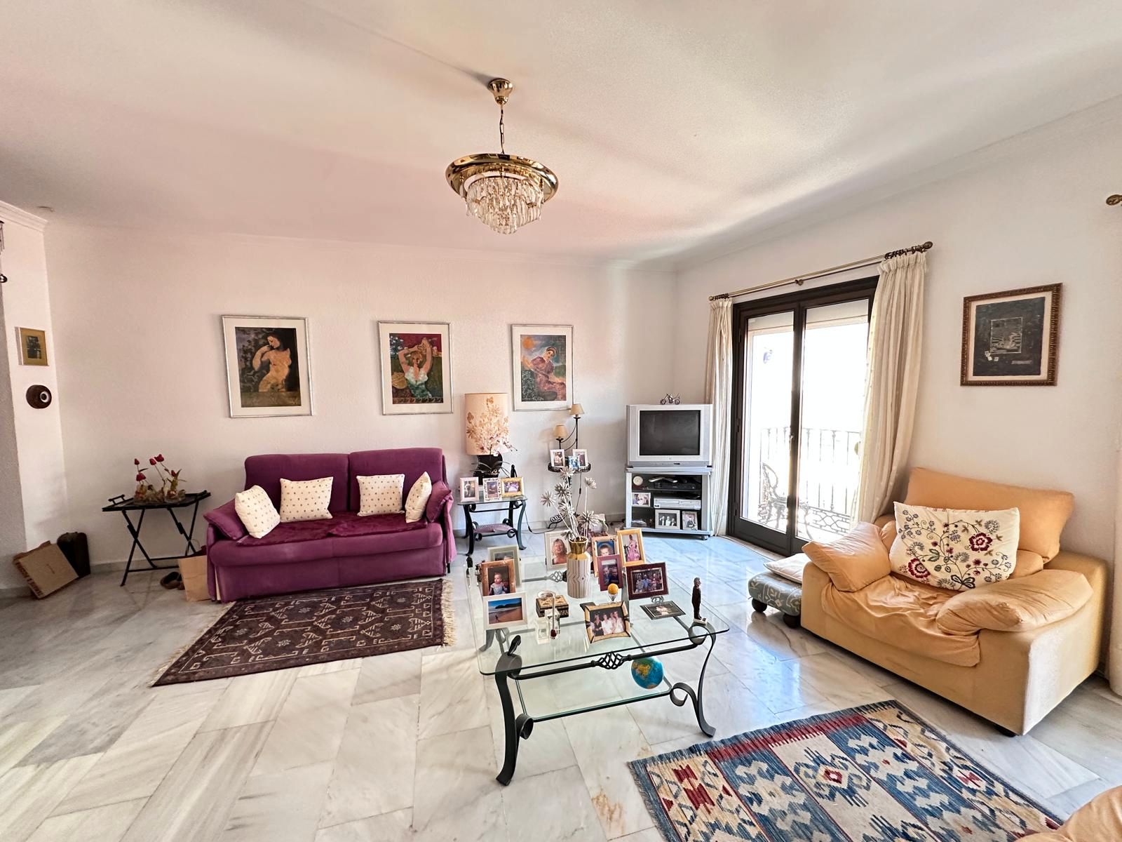 Living room of Apartment for sale in Benalmádena  with Air Conditioner and Furnished