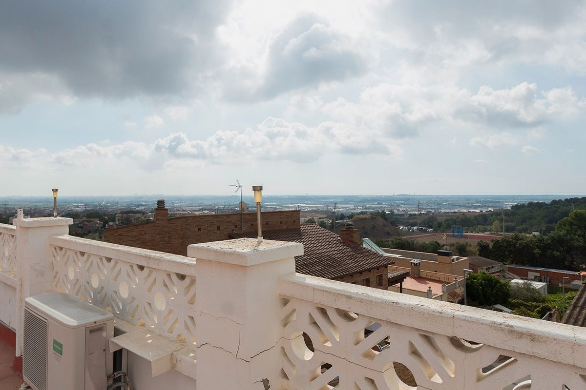 Terraza de Casa o chalet en venta en Sant Boi de Llobregat con Aire acondicionado, Calefacción y Terraza
