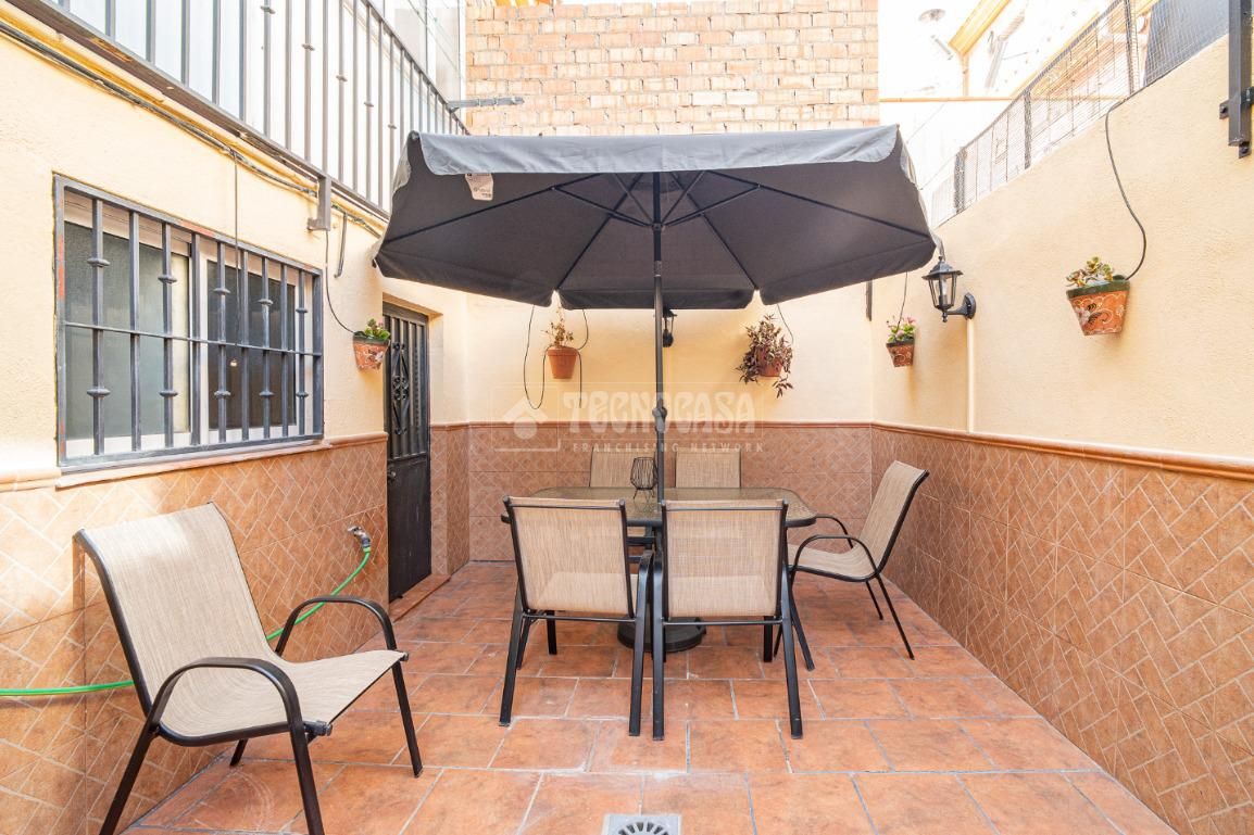 Terraza de Casa adosada en venta en Vegas del Genil
