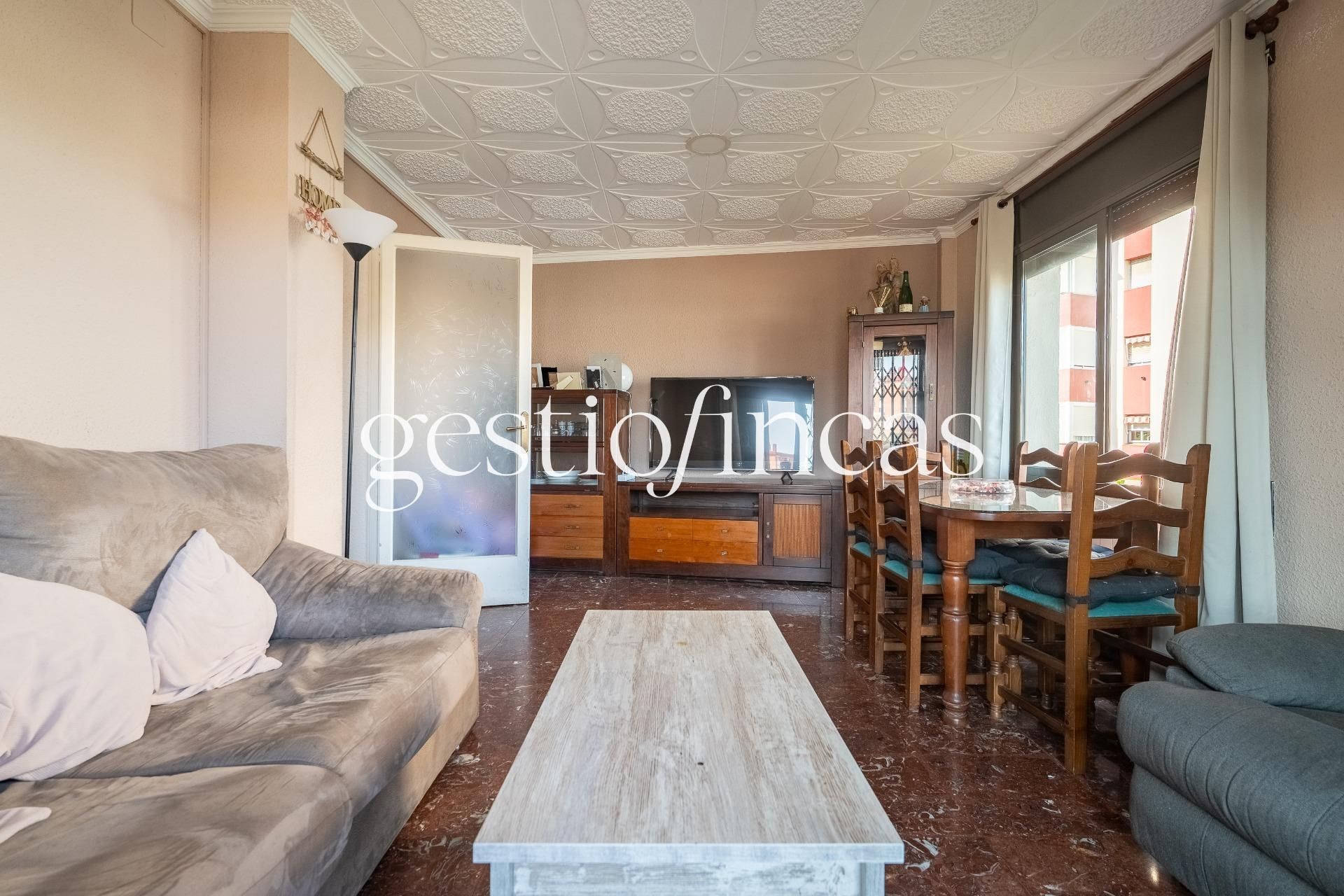 Sala d'estar de Pis en venda en  Tarragona Capital amb Calefacció, Terrassa i Balcó