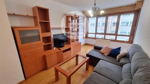 Foto 3 de Piso de alquiler en Madre Teresa de Calcuta, Gamonal - San Bruno - G9, Burgos Capital