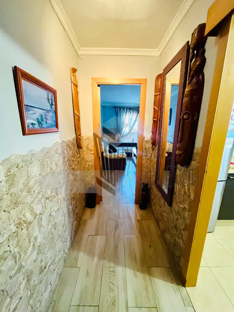 Flat for sale in Algeciras  with Furnished