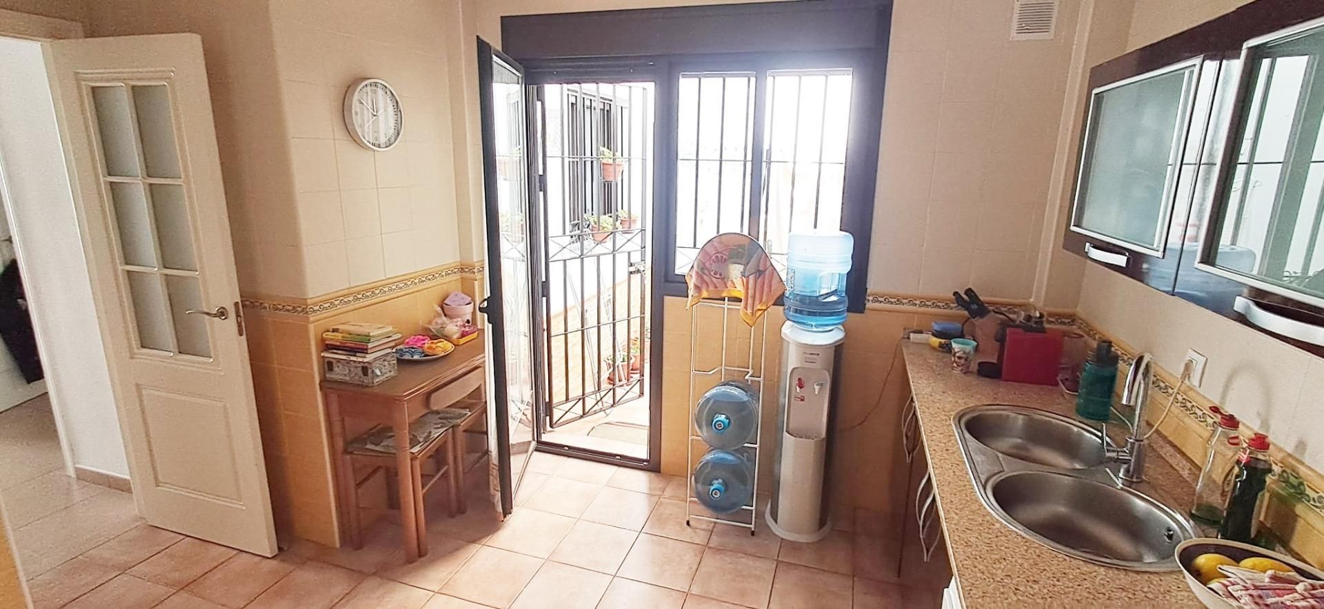 Kitchen of Single-family semi-detached for sale in Utrera  with Air Conditioner, Storage room and Balcony