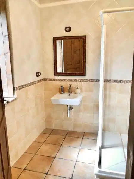 Bany de Casa o xalet en venda en Curtis amb Calefacció, Traster i Piscina