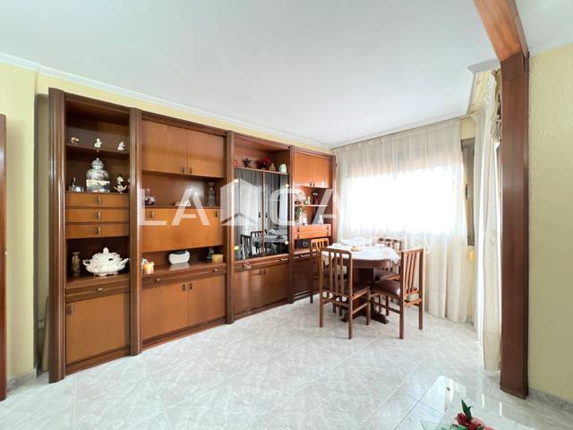 Piso en Venta en Llefià