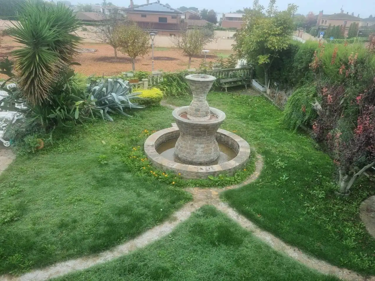 Chalet con jardín en venta en Calle Sant Ermengol, imagen 5