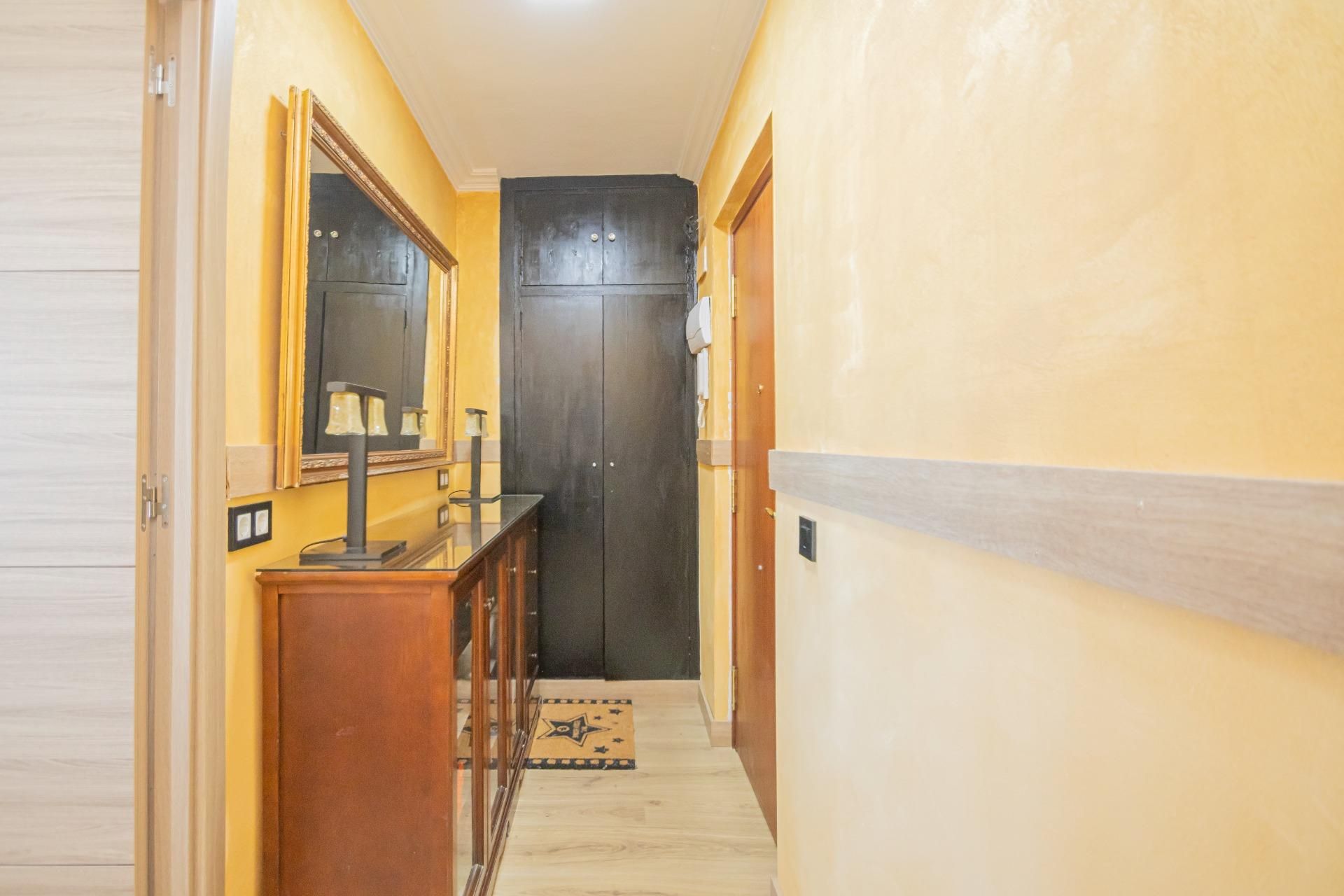 Piso en venta en Chipiona con Calefacción y Parquet