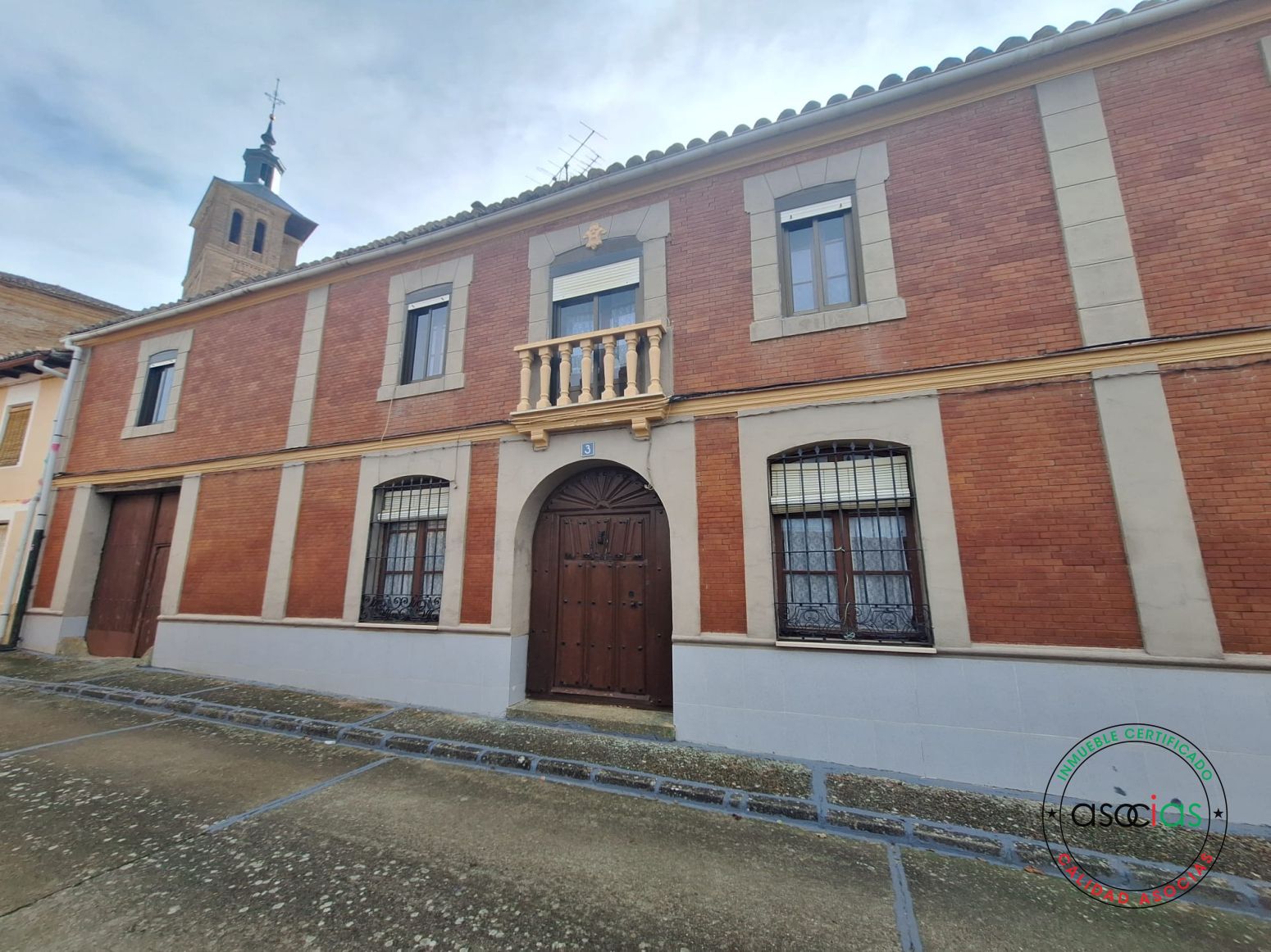 Exterior view of Single-family semi-detached for sale in Grajal de Campos  with Heating, Private garden and Balcony