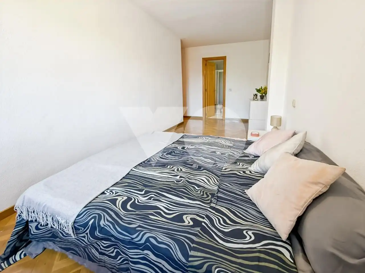 Bedroom of Flat for sale in Madrid  with Air Conditioner, Heating and Parquet flooring