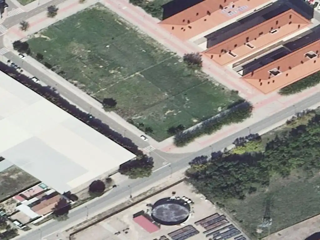 Residential land for sale in Casta Álvarez P4.1