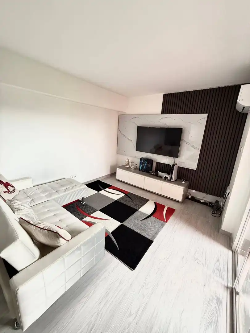 Living room of Flat for sale in Valencia  with Air Conditioner, Furnished and Balcony