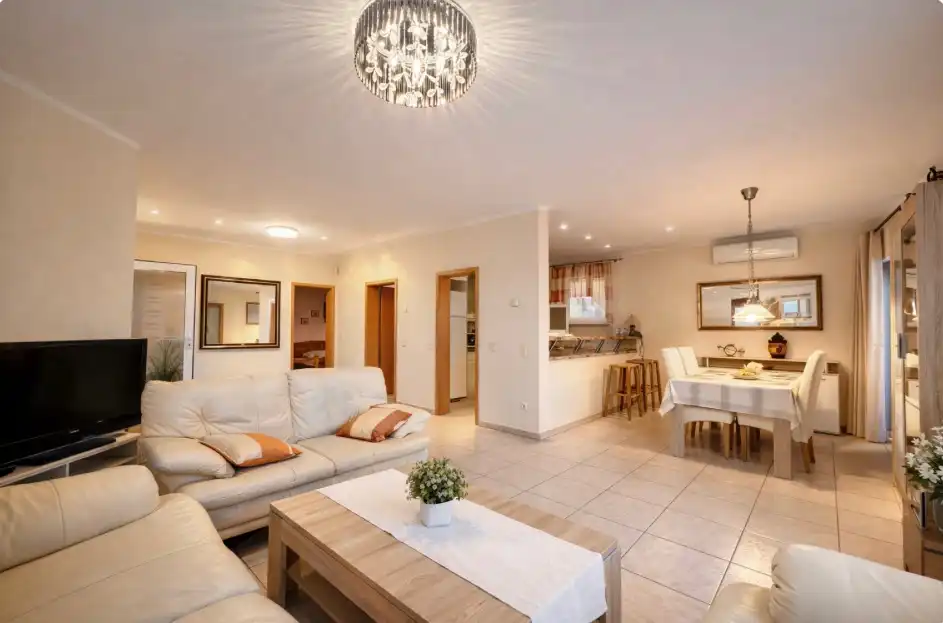 Chalet con terraza en venta en Carrer del Puig Vermell, imagen 3