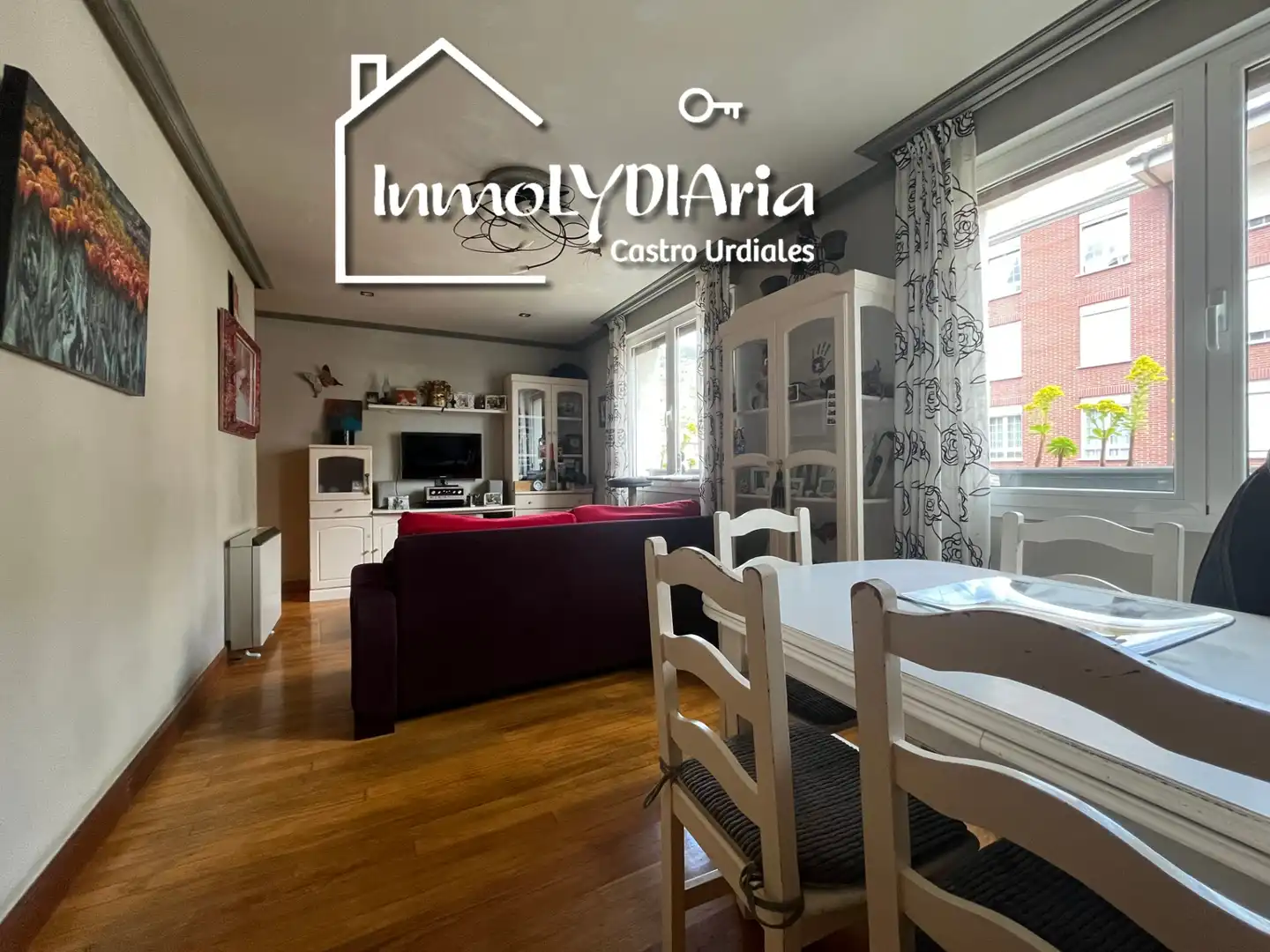 Vista exterior de Piso en venta en Alonsotegi con Calefacción, Parquet y Amueblado