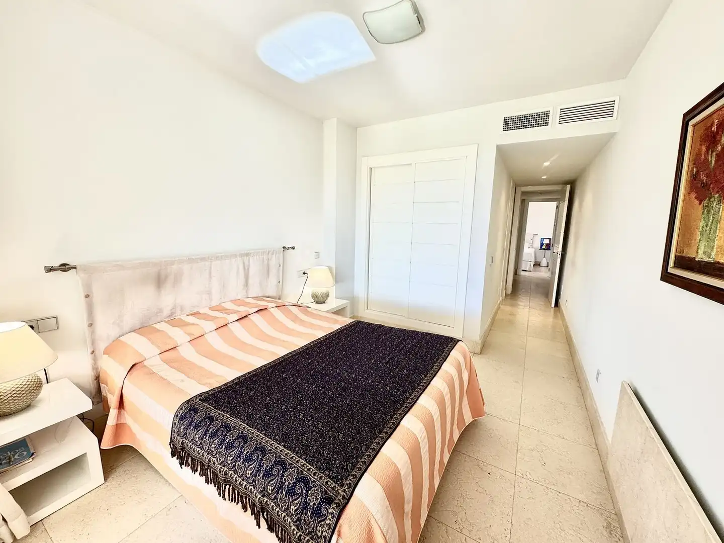 Bedroom of Flat for sale in Benahavís  with Air Conditioner, Terrace and Furnished