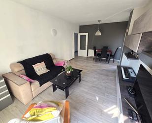 Living room of Flat for sale in  Barcelona Capital  with Terrace, Oven and Balcony