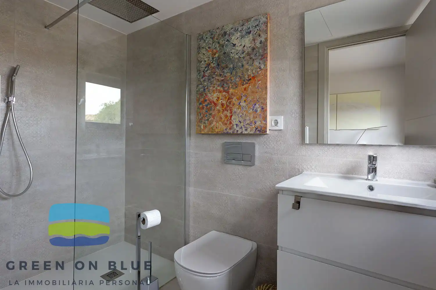 Bathroom of Houses for sale in Peralada  with Air Conditioner, Oven and Washing machine