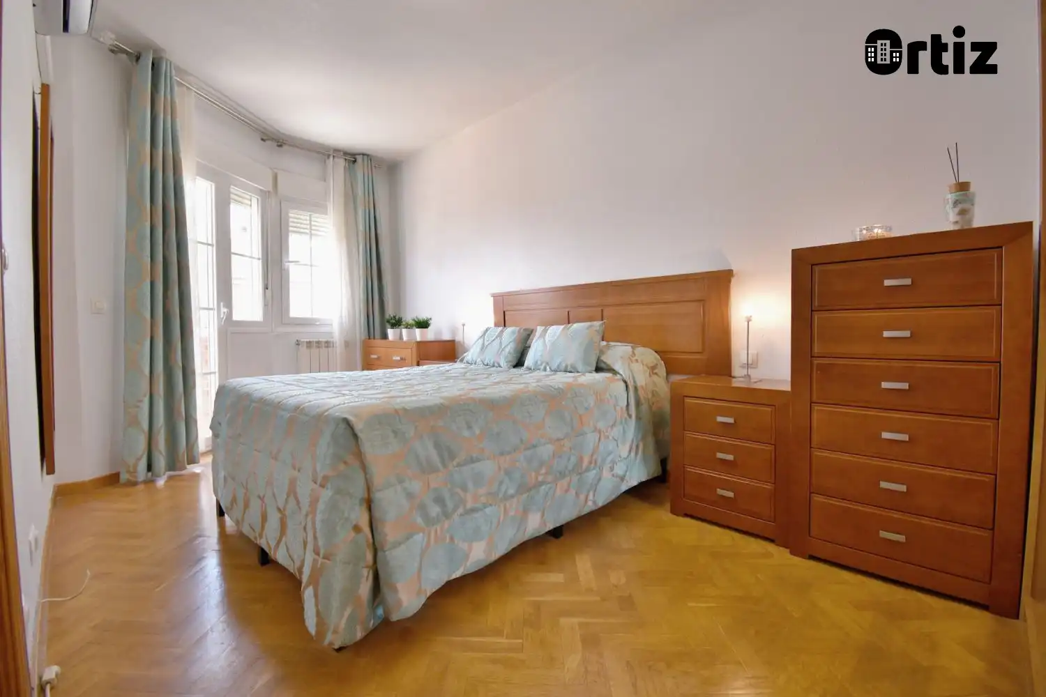 Habitación de Casa o chalet en venta en Loeches con Aire acondicionado, Calefacción y Terraza