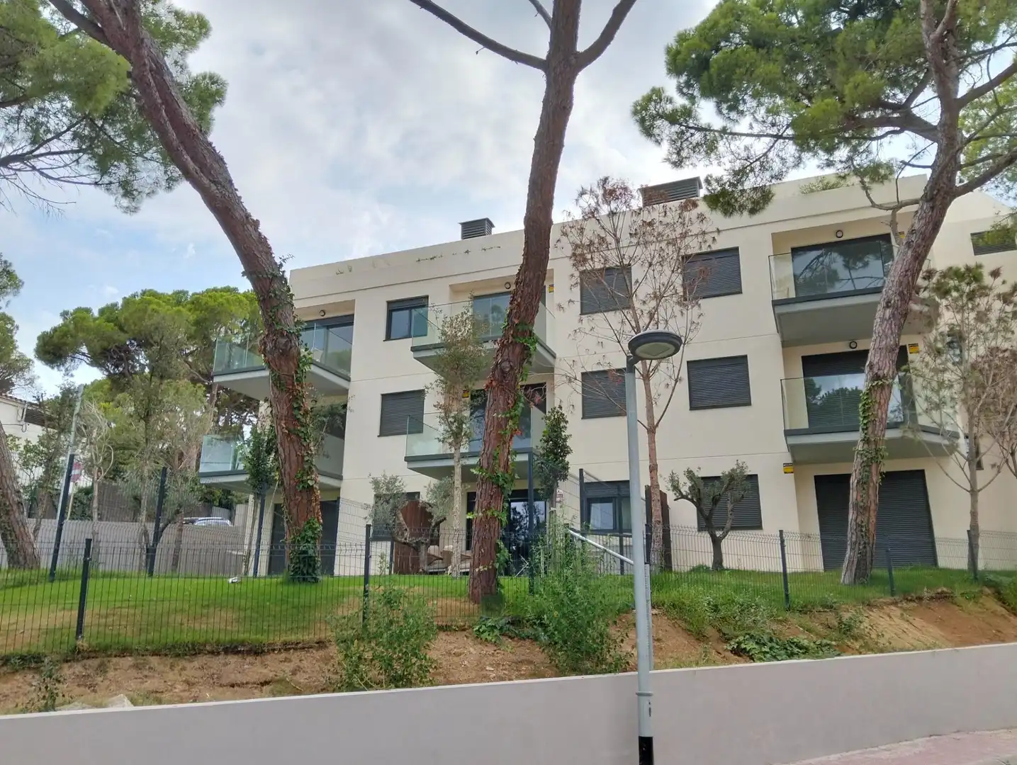 Apartment mit Terrasse zur Miete in Carrer del Rec
