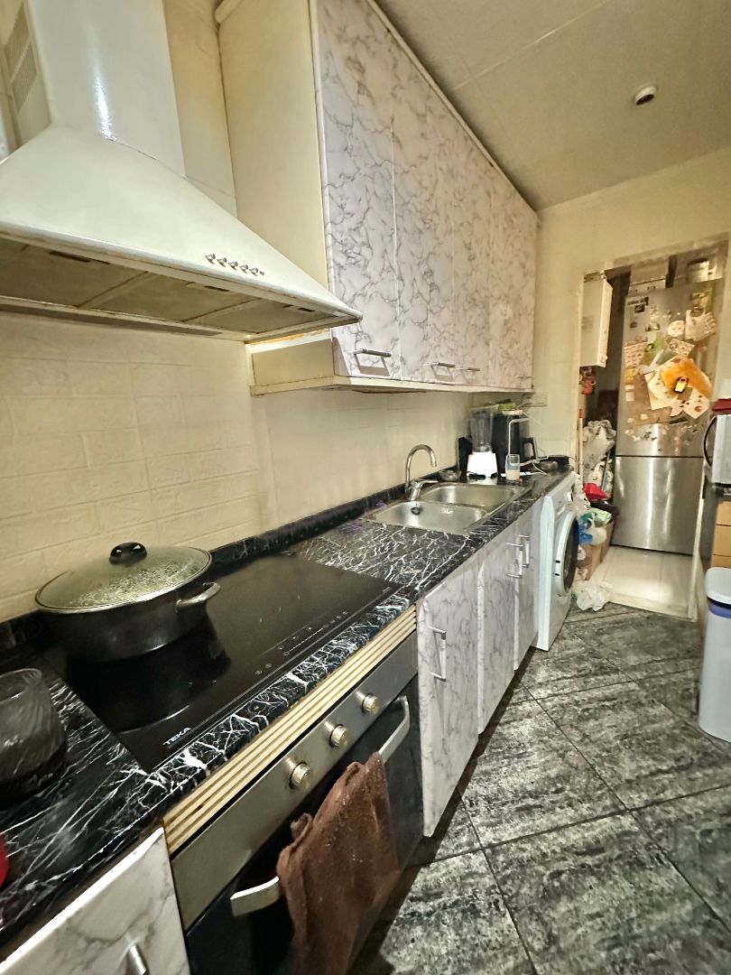 Kitchen of Flat for sale in Barberà del Vallès  with Air Conditioner and Heating