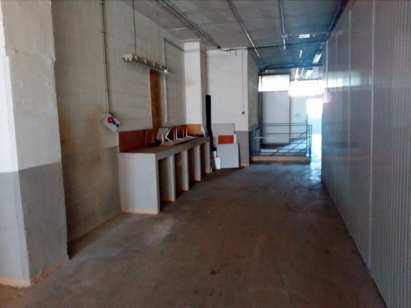 Nave industrial de alquiler en Rubí