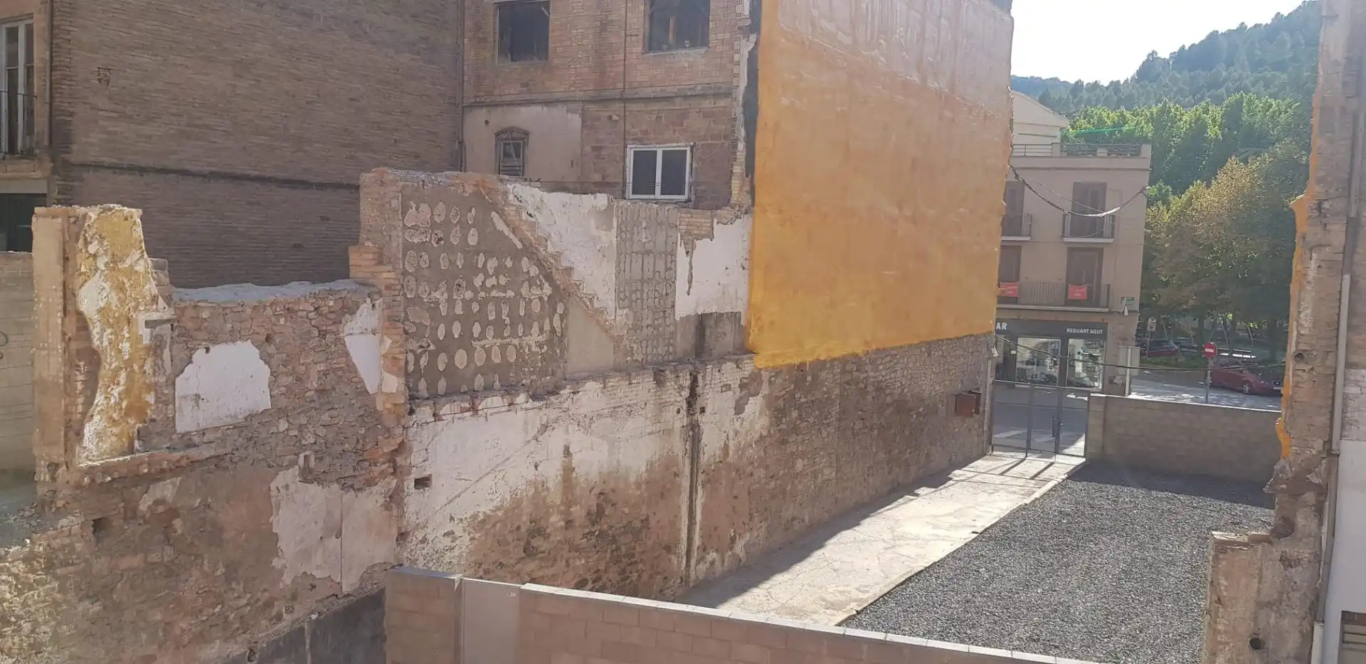 Vista exterior de Edificio en venta en Súria