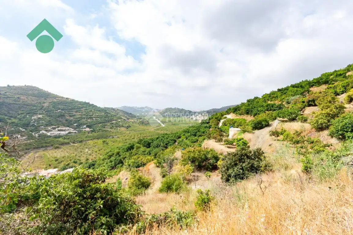 Finca rústica en venta en Almuñécar con Piscina
