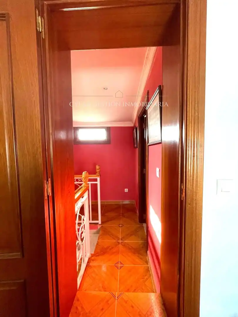 Casa o xalet en venda a Diosa Diana, Castellanos de Villiquera