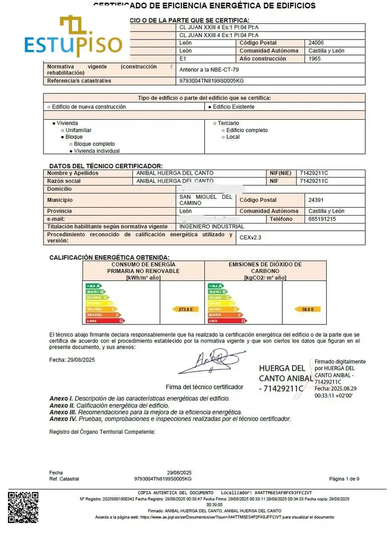 Vista exterior de Pis en venda en León Capital  amb Calefacció, Terrassa i Moblat