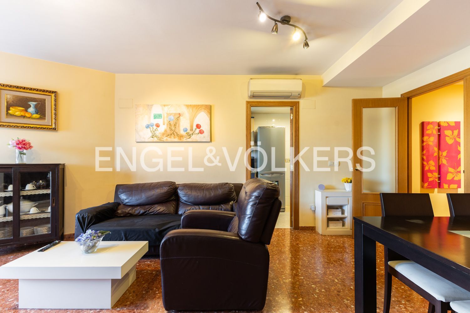Living room of Apartment for sale in  Valencia Capital  with Air Conditioner, Heating and Swimming Pool