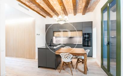 Kitchen of Flat for sale in  Barcelona Capital  with Air Conditioner, Heating and Balcony