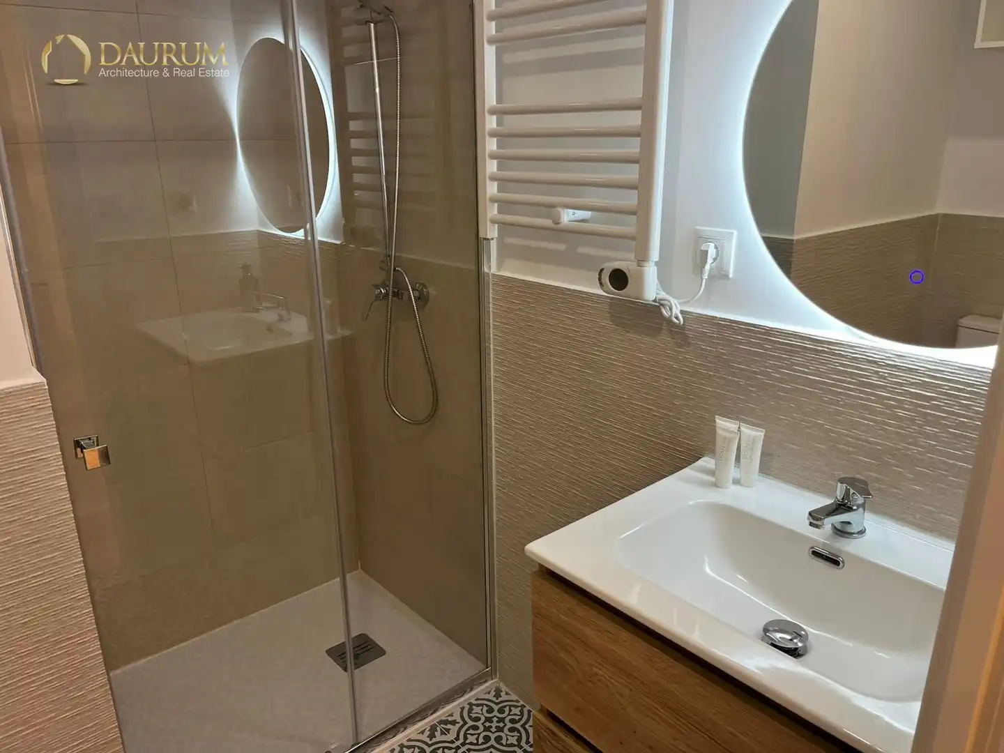 Bathroom of Flat for sale in Getafe  with Heating, Terrace and Furnished