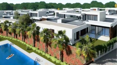 Foto 2 de Casa adosada en venta en Avenida del Monte Romanillos, El Olivar de Mirabal, Boadilla del Monte