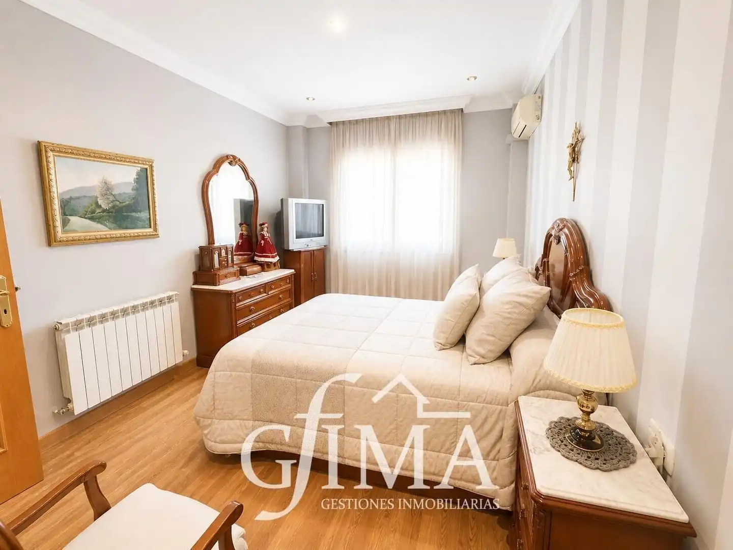 Habitación de Casa o chalet en venta en Tomelloso con Calefacción, Jardín privado y Terraza