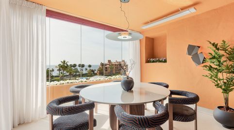 Foto 2 de Apartament en venda a Mare Nostrum, 40, Zona de Punta Plata, Estepona