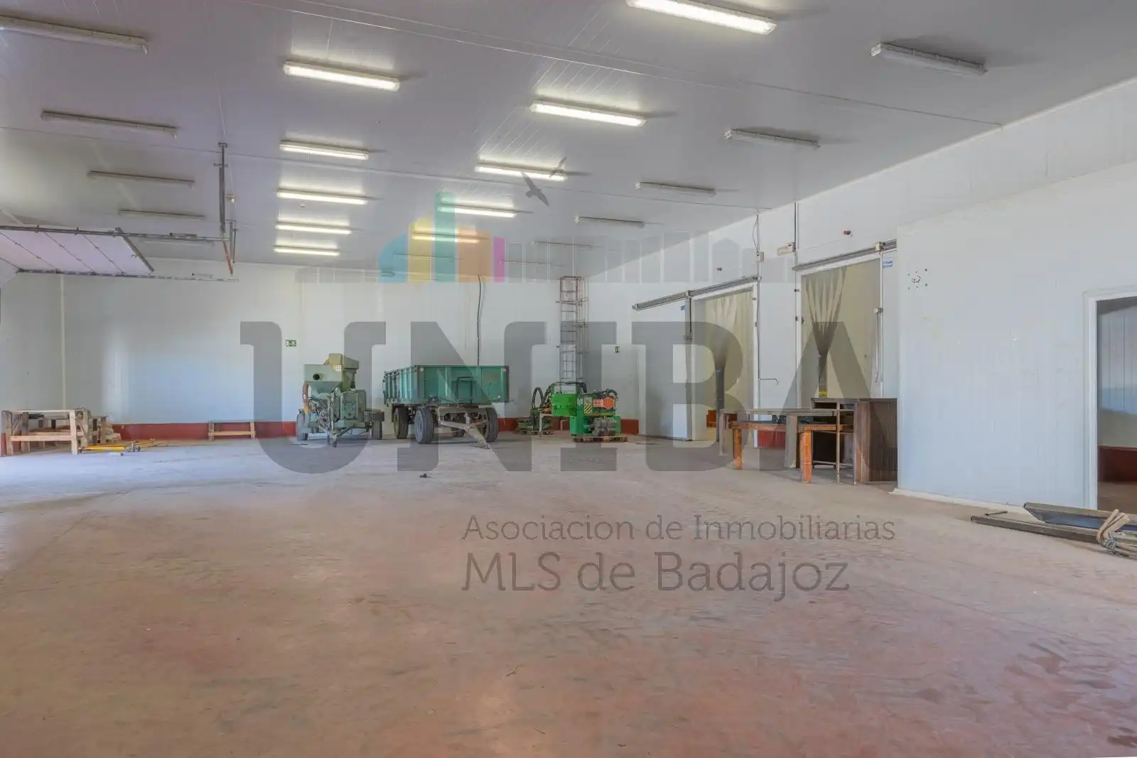 Industrial buildings for rent in La Garrovilla 