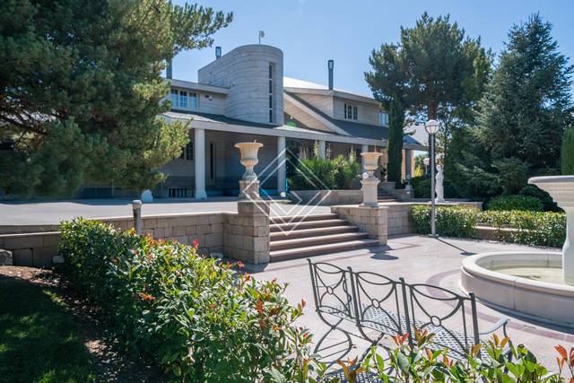 Casa-chalet en Venta en Santo Domingo