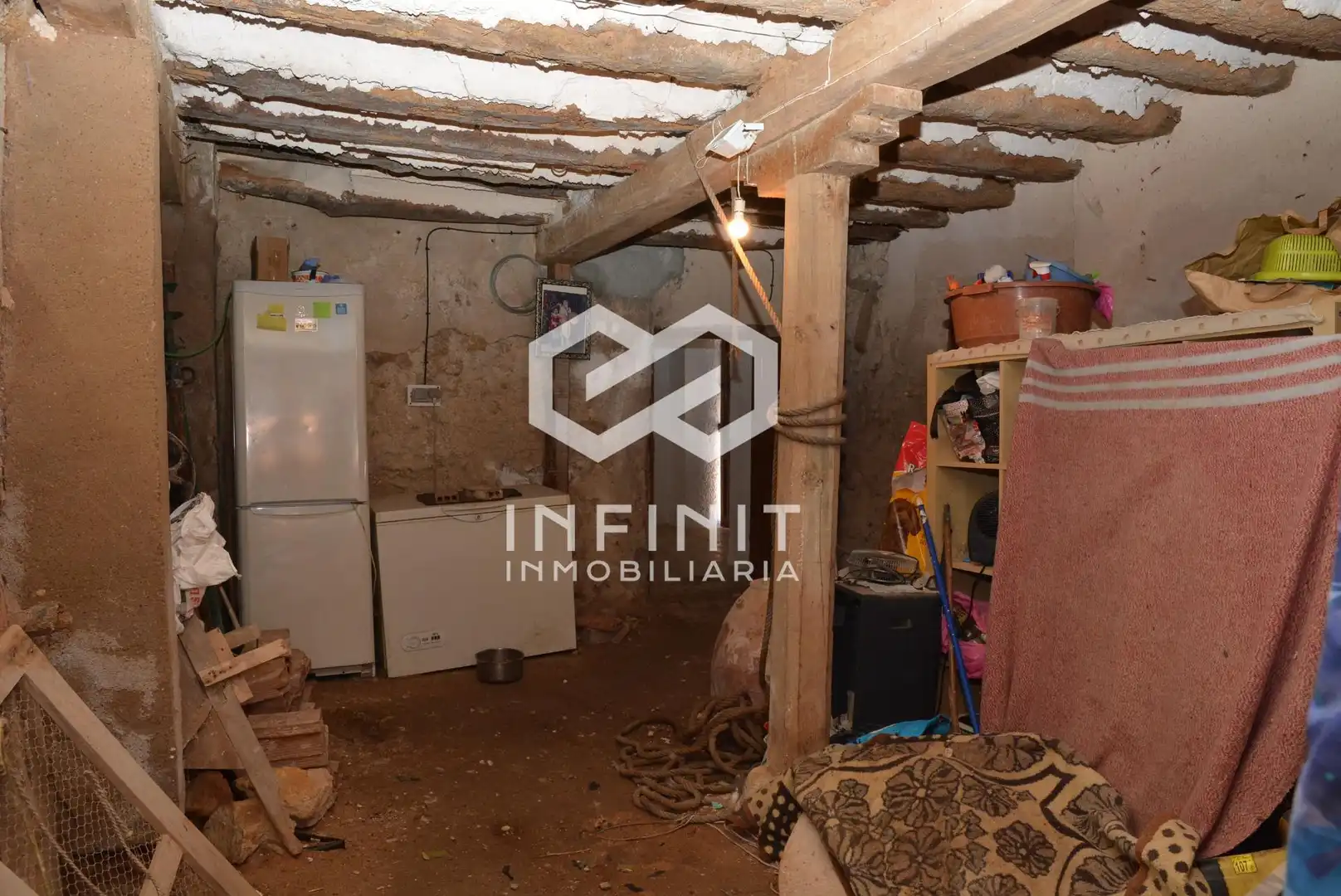 Casa o xalet en venda en Moratilla de los Meleros amb Traster i Balcó