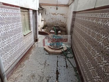 Casa in vendita a Torredonjimeno