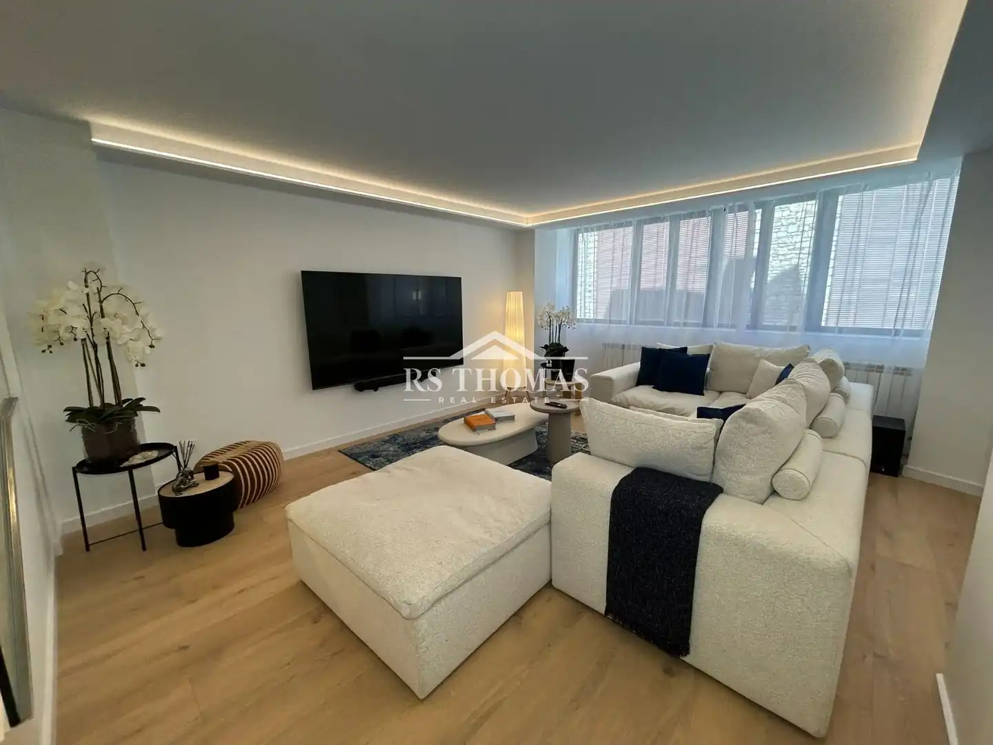 Dúplex con ascensor en venta en Carrer Maria Pla 28, edifici Goretti, imagen 3