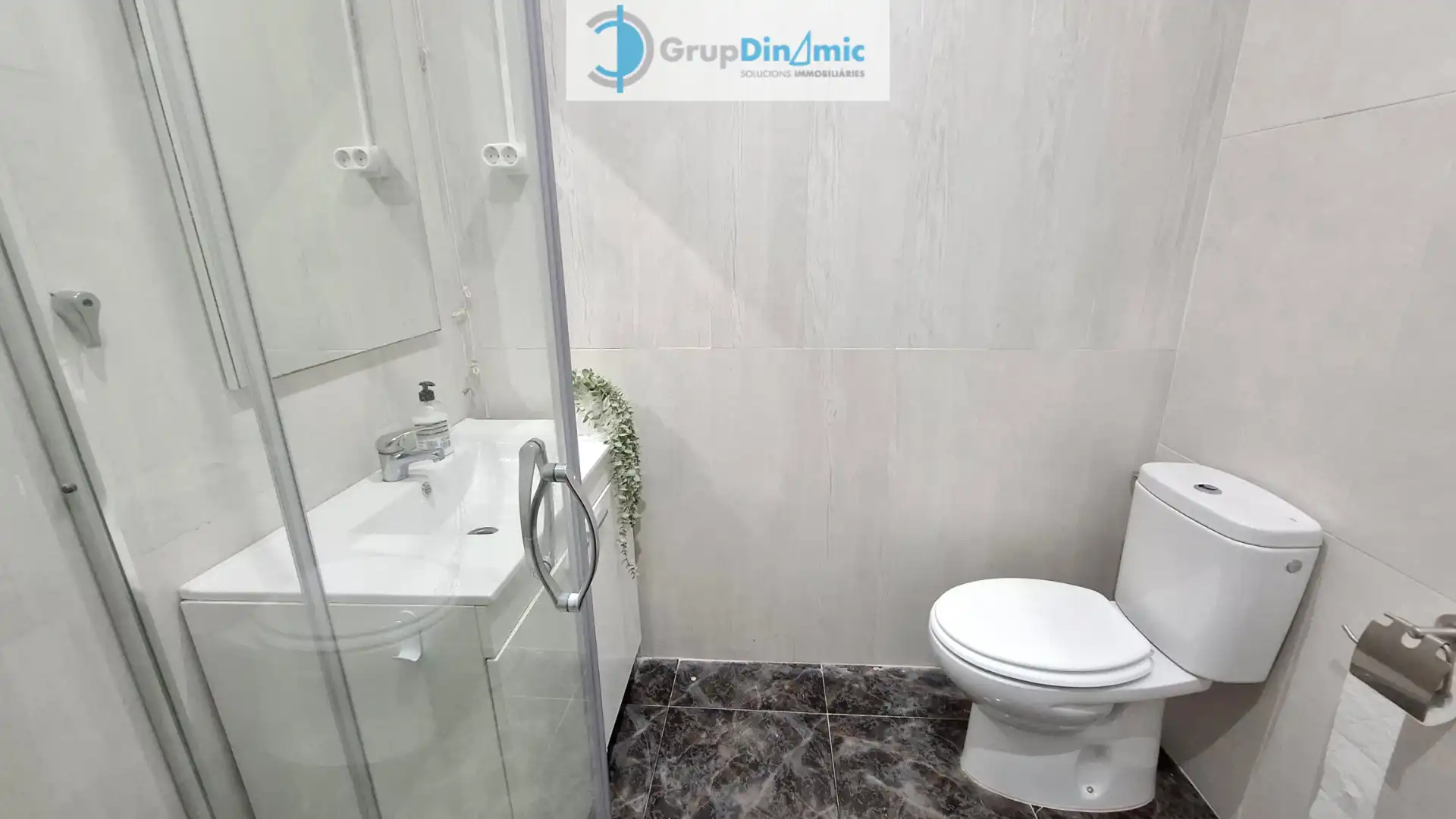 Bathroom of Houses for sale in Palamós  with Air Conditioner, Heating and Private garden
