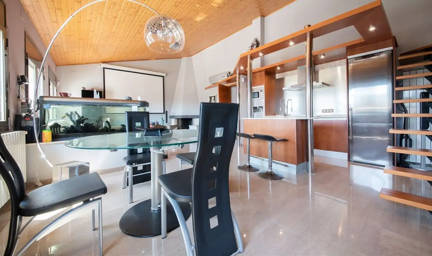Comedor de Casa o chalet en venta en Vilobí del Penedès con Aire acondicionado, Calefacción y Terraza