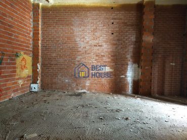 Local comercial en venda a San Mamés - La Palomera